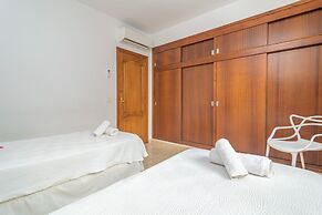 Violeta De Mar in Mallorca