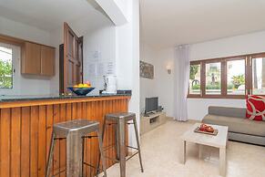 Violeta De Mar in Mallorca