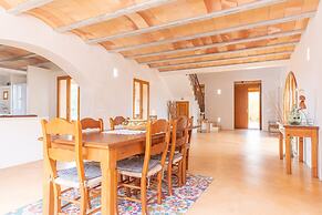 Ses Fonolleres in Cala Bona