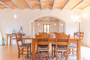 Ses Fonolleres in Cala Bona