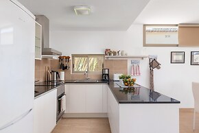 Garlanda 1 in Cala Llombards