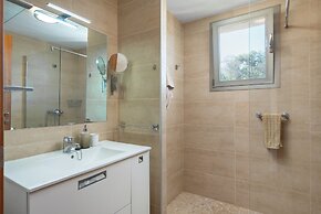 Garlanda 1 in Cala Llombards