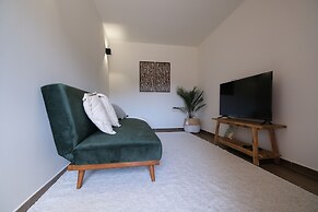 JADS Guesthouse