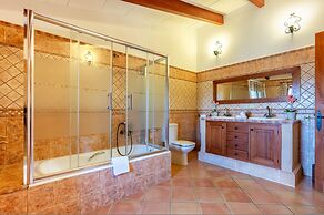 Cases De Son Roig in San Juan