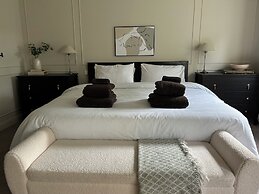 Cozy Manchester Hideaway With 2 Bedrooms