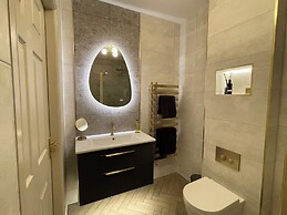 Cozy Manchester Hideaway With 2 Bedrooms