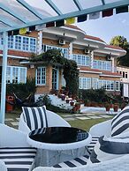 Mountain Vista Retreat