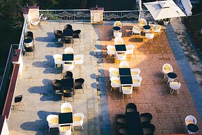 Mountain Vista Retreat