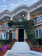 Mountain Vista Retreat