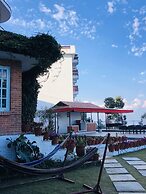 Mountain Vista Retreat