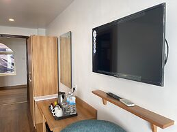 Mountain Vista Retreat