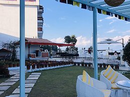 Mountain Vista Retreat