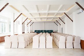 Mountain Vista Retreat