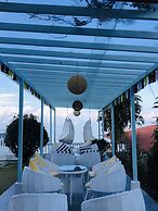 Mountain Vista Retreat