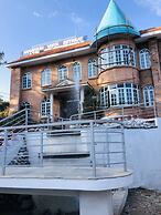 Mountain Vista Retreat