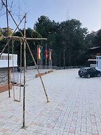 Mountain Vista Retreat