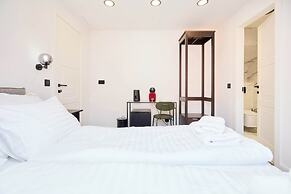 TUDISI LUX SUITES by DOMINIUM