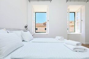 TUDISI LUX SUITES by DOMINIUM