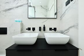 TUDISI LUX SUITES by DOMINIUM