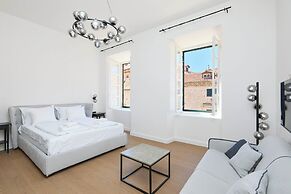 TUDISI LUX SUITES by DOMINIUM