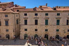 TUDISI LUX SUITES by DOMINIUM