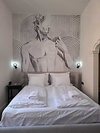 TUDISI LUX SUITES by DOMINIUM