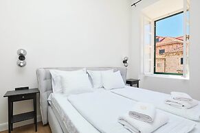 TUDISI LUX SUITES by DOMINIUM