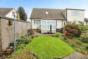 2BR Home/garden/patio/city Access/6 Guests