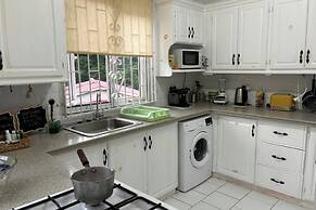 Tropical Paradise Retreat in Soufriere