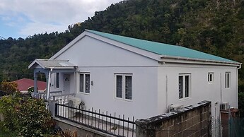 Tropical Paradise Retreat in Soufriere