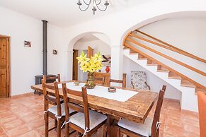 Ca Na Barbara in Santa Maria del Cam