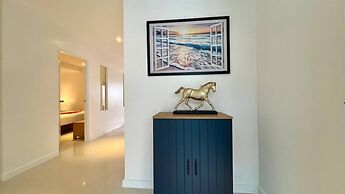 A11 Stunning Seaview 2brs 2baths Karon City