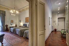 Piazza Salvemini Elegant