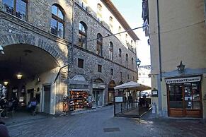 Piazza Salvemini Elegant