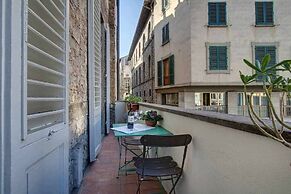 Piazza Salvemini Elegant