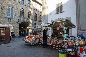 Piazza Salvemini Elegant