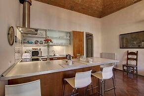 Piazza Salvemini Elegant