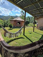 Hospedagem Casa Do Chapéu Caparaó - Cabana Lua