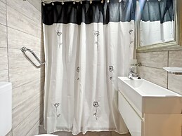 Palermo Accommodation Comfort and Style for up to 3 People