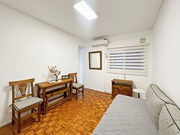 Palermo Accommodation Comfort and Style for up to 3 People