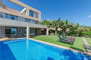 Port Nou in Mallorca