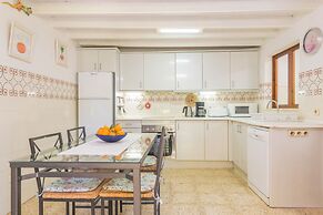 Can Ferrer in Pollen a