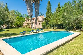 Can Ferrer in Pollen a