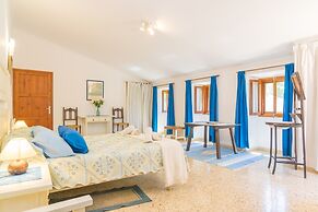 Can Ferrer in Pollen a