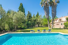 Can Ferrer in Pollen a