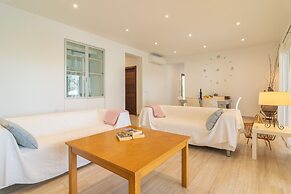 Cala Llonga in Cala d Or