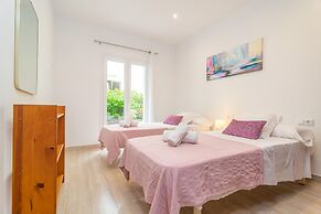 Cala Llonga in Cala d Or