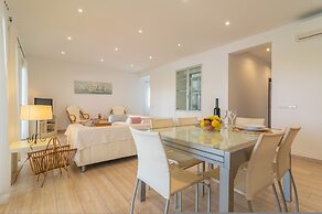 Cala Llonga in Cala d Or