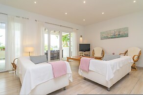 Cala Llonga in Cala d Or