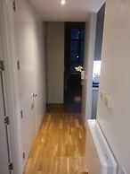 Historic 1 Bed Apartment in Iconic Mills